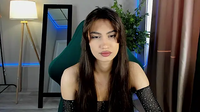 Snapshot of Adele_Lanea chatting on April 29, 2026, 12:48 am Adele Lanea online show from April 29, 2026, 12:48 am