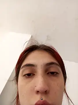 Maraia pink18 online show from March 13, 2026, 4:12 pm