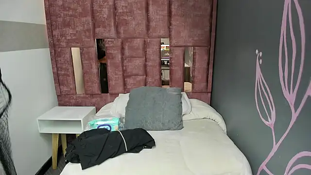 Ashleey  Sweet  online show from March 3, 2026, 12:01 pm