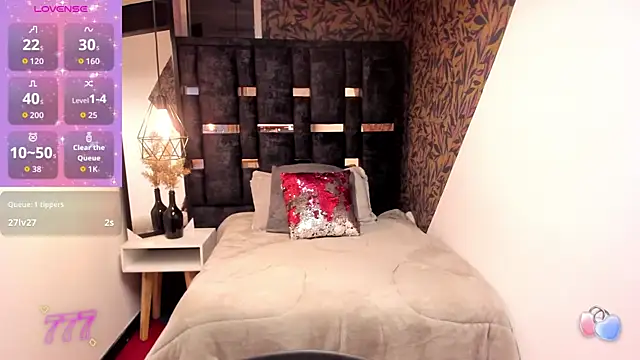 Sofi Blake   online show from March 31, 2026, 12:45 am