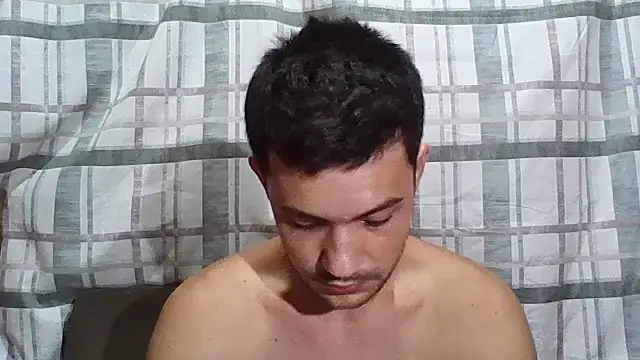 Snapshot of machodotado97 chatting on April 6, 2026, 2:40 am machodotado97 online show from April 6, 2026, 2:40 am