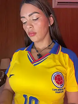 Snapshot of samanta_94 chatting on July 3, 2026, 9:10 pm samanta 94 online show from July 3, 2026, 9:10 pm