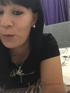 Snapshot of Mariibeella chatting on March 3, 2026, 8:05 pm Mariibeella online show from March 3, 2026, 8:05 pm