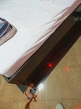 Snapshot of Men-TOP1 chatting on February 28, 2026, 1:22 pm Men-TOP1 online show from February 28, 2026, 1:22 pm