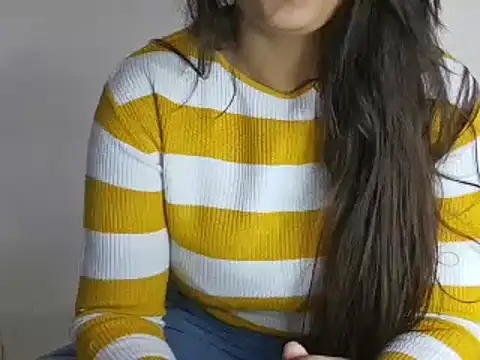 your princess010 online show from April 4, 2026, 4:13 pm