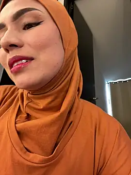 Snapshot of Darsha_Khemu chatting on June 12, 2026, 10:18 pm Darsha Khemu online show from June 12, 2026, 10:18 pm