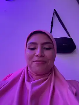 Snapshot of Darsha_Khemu chatting on April 28, 2026, 8:35 pm Darsha Khemu online show from April 28, 2026, 8:35 pm