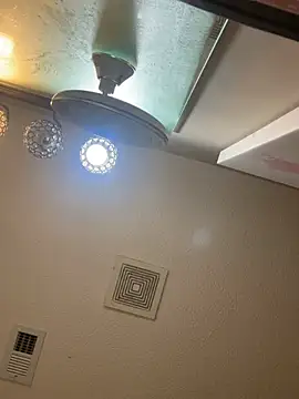 jkdasnk99 online show from March 28, 2026, 2:01 am