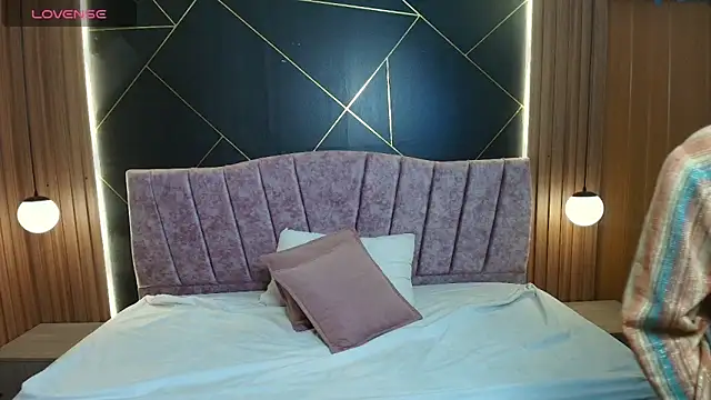 MoriahStorm online show from March 23, 2026, 12:16 pm