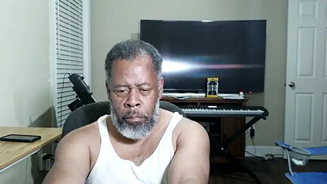 Cleozevo1961 online show from July 23, 2026, 1:58 am