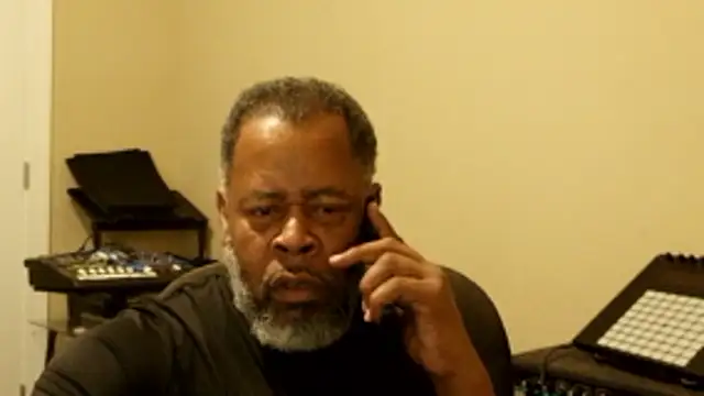 Snapshot of Cleozevo1961 chatting on April 28, 2026, 2:21 pm Cleozevo1961 online show from April 28, 2026, 2:21 pm