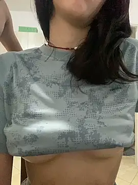 Snapshot of tuputa420 chatting on April 1, 2026, 3:19 am tuputa420 online show from April 1, 2026, 3:19 am