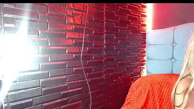Snapshot of Arabella_Fraser18 chatting on April 15, 2026, 7:58 pm Arabella Fraser18 online show from April 15, 2026, 7:58 pm