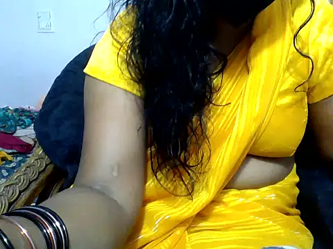 Angel honeybear 143 online show from March 14, 2026, 7:36 am