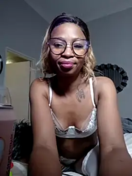 Snapshot of SassyyLadyKay chatting on April 4, 2026, 1:01 am SassyyLadyKay online show from April 4, 2026, 1:01 am