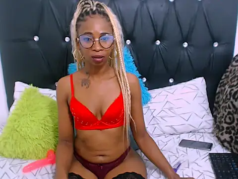 Snapshot of SassyyLadyKay chatting on March 5, 2026, 2:30 am SassyyLadyKay online show from March 5, 2026, 2:30 am