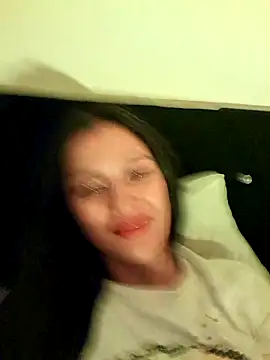 Kendal Lane online show from May 21, 2026, 4:43 am