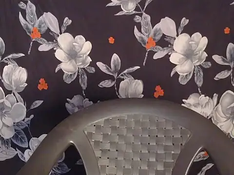 sassy slut 69 online show from May 19, 2026, 6:31 am