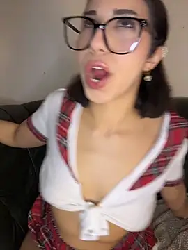 Selin xoxo online show from March 24, 2026, 5:24 pm