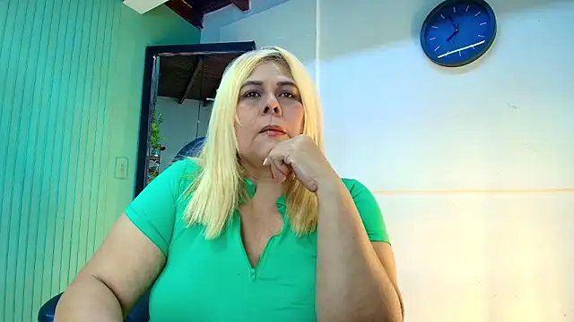 Snapshot of eva_colen50 chatting on March 11, 2026, 6:46 pm eva colen50 online show from March 11, 2026, 6:46 pm