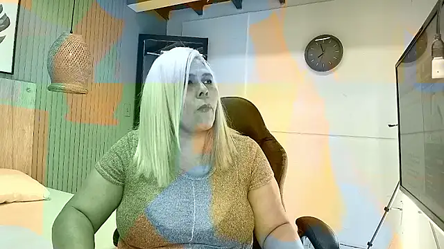 Snapshot of eva_colen50 chatting on March 10, 2026, 5:17 pm eva colen50 online show from March 10, 2026, 5:17 pm