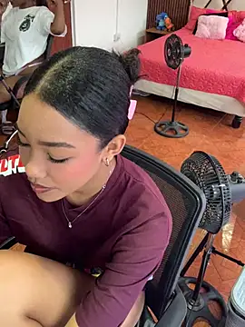 Snapshot of kali_rousse chatting on March 6, 2026, 12:22 pm kali rousse online show from March 6, 2026, 12:22 pm