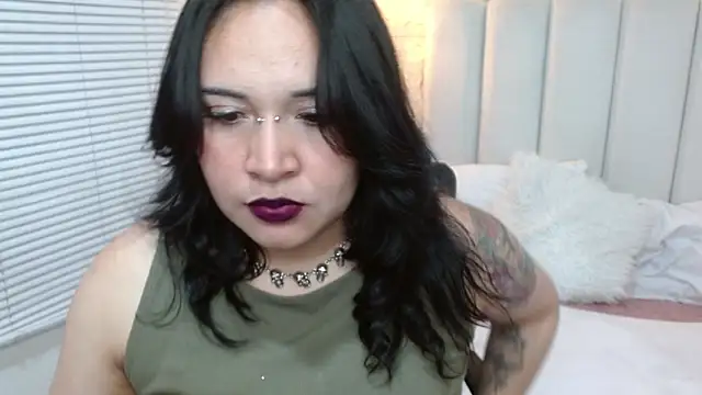 jackie tk online show from June 9, 2026, 7:37 pm