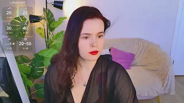 Snapshot of JustMira chatting on May 12, 2026, 9:04 am JustMira online show from May 12, 2026, 9:04 am