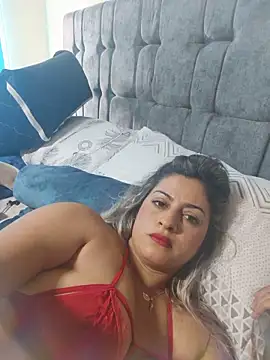 Marcela2408 online show from May 20, 2026, 2:36 pm