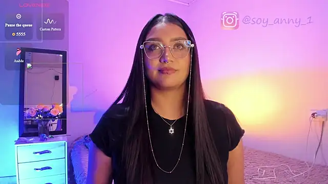 Snapshot of soy_anny_777 chatting on February 22, 2026, 4:37 am soy anny 777 online show from February 22, 2026, 4:37 am