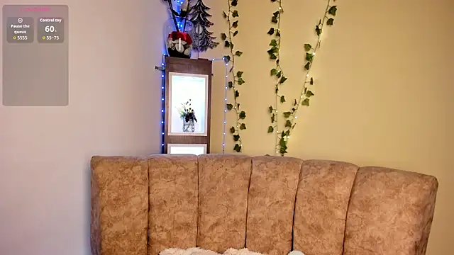 Snapshot of little__eva chatting on March 24, 2026, 8:31 pm little eva online show from March 24, 2026, 8:31 pm