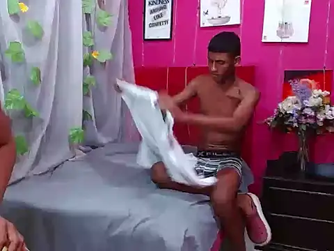 bitches sexys online show from February 23, 2026, 10:10 pm