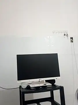 xxxxLarissaxxxx online show from February 27, 2026, 5:02 pm