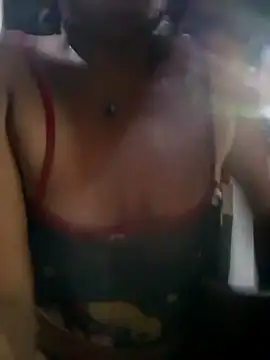 Snapshot of DivaReal42 chatting on February 23, 2026, 5:30 am DivaReal42 online show from February 23, 2026, 5:30 am