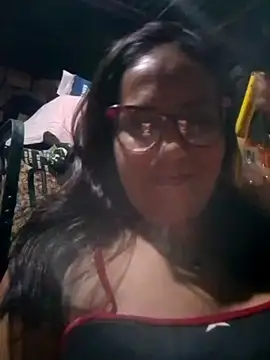 Snapshot of DivaReal42 chatting on February 22, 2026, 3:53 am DivaReal42 online show from February 22, 2026, 3:53 am