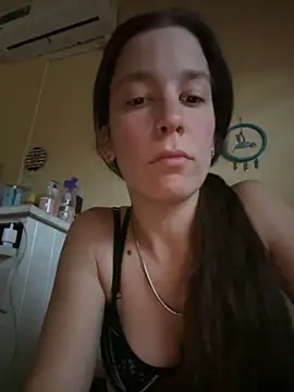 Snapshot of Melu12 chatting on April 10, 2026, 6:04 pm Melu12 online show from April 10, 2026, 6:04 pm