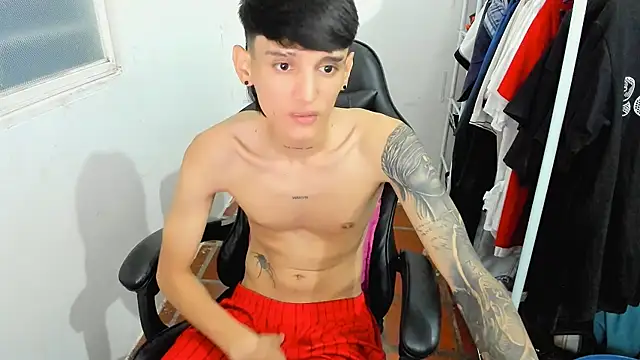 BOY-767 online show from April 4, 2026, 11:00 pm