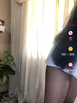 Zoe Robbins online show from April 30, 2026, 6:20 am