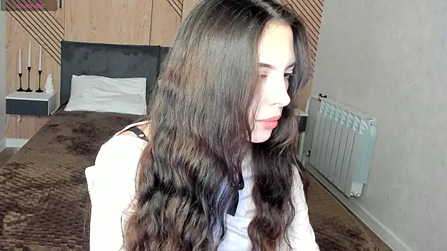 Snapshot of elise_robbie chatting on March 2, 2026, 7:15 am elise robbie online show from March 2, 2026, 7:15 am