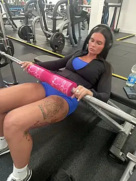 Snapshot of Destinylovex chatting on February 25, 2026, 10:37 am Destinylovex online show from February 25, 2026, 10:37 am