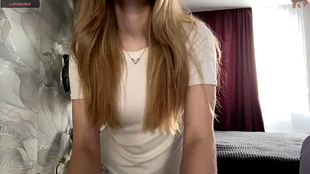 Snapshot of Nikamina chatting on February 20, 2026, 12:18 pm Nikamina online show from February 20, 2026, 12:18 pm