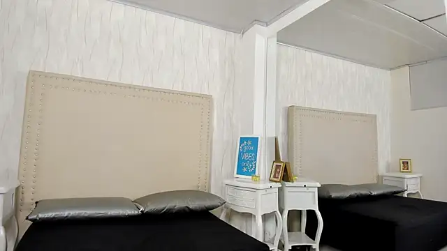 FernandaAvilax online show from May 13, 2026, 12:17 am
