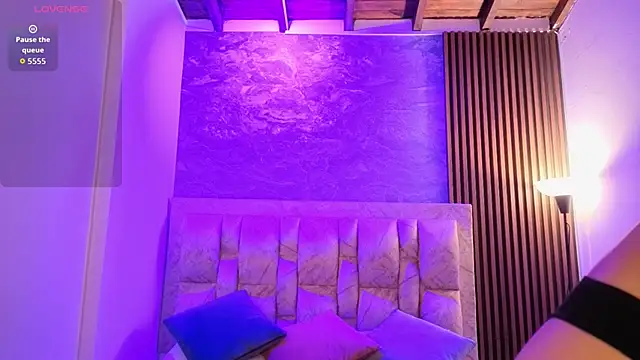 Snapshot of chloe_bluee_ chatting on March 13, 2026, 11:15 am chloe bluee online show from March 13, 2026, 11:15 am