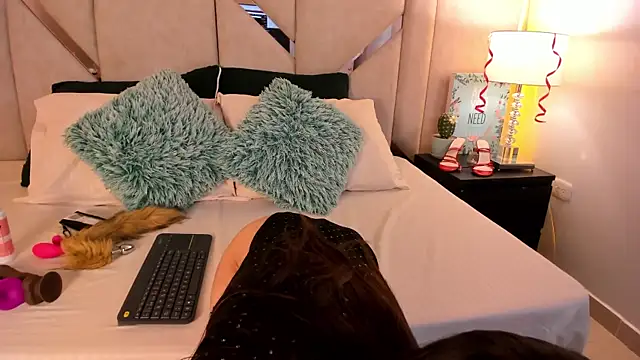 Snapshot of Alisson-Collins chatting on February 26, 2026, 1:38 am Alisson-Collins online show from February 26, 2026, 1:38 am