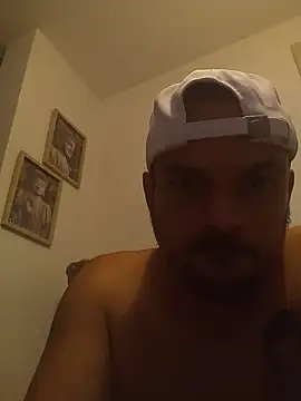 morenitoymorena online show from June 25, 2026, 8:58 pm