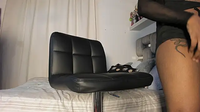 Snapshot of sweetveronicalodge chatting on March 6, 2026, 9:26 am sweetveronicalodge online show from March 6, 2026, 9:26 am