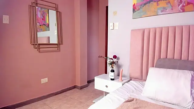 KatrionaNyx online show from May 11, 2026, 8:28 pm