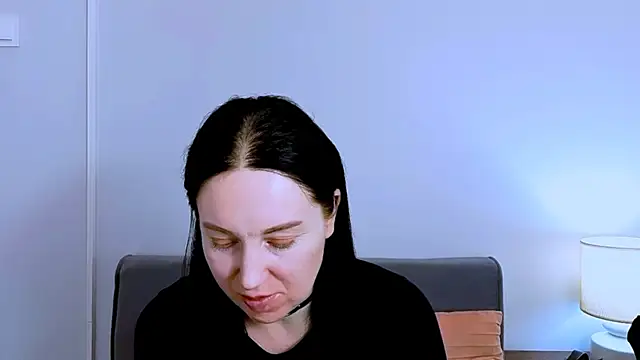 MiaFair online show from March 11, 2026, 4:12 pm