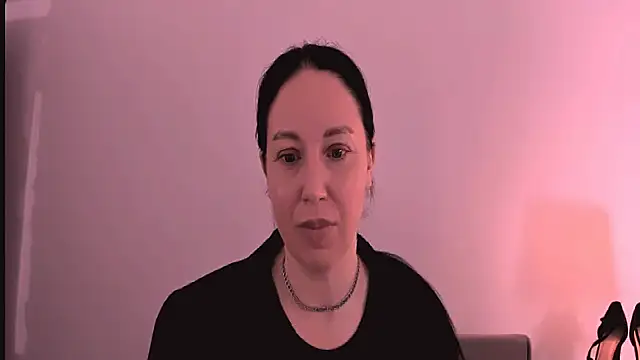 MiaFair online show from May 16, 2026, 3:55 pm