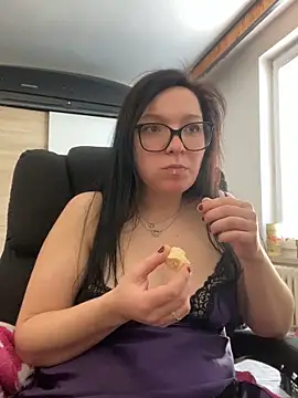 Snapshot of sonule99 chatting on April 6, 2026, 3:02 pm sonule99 online show from April 6, 2026, 3:02 pm